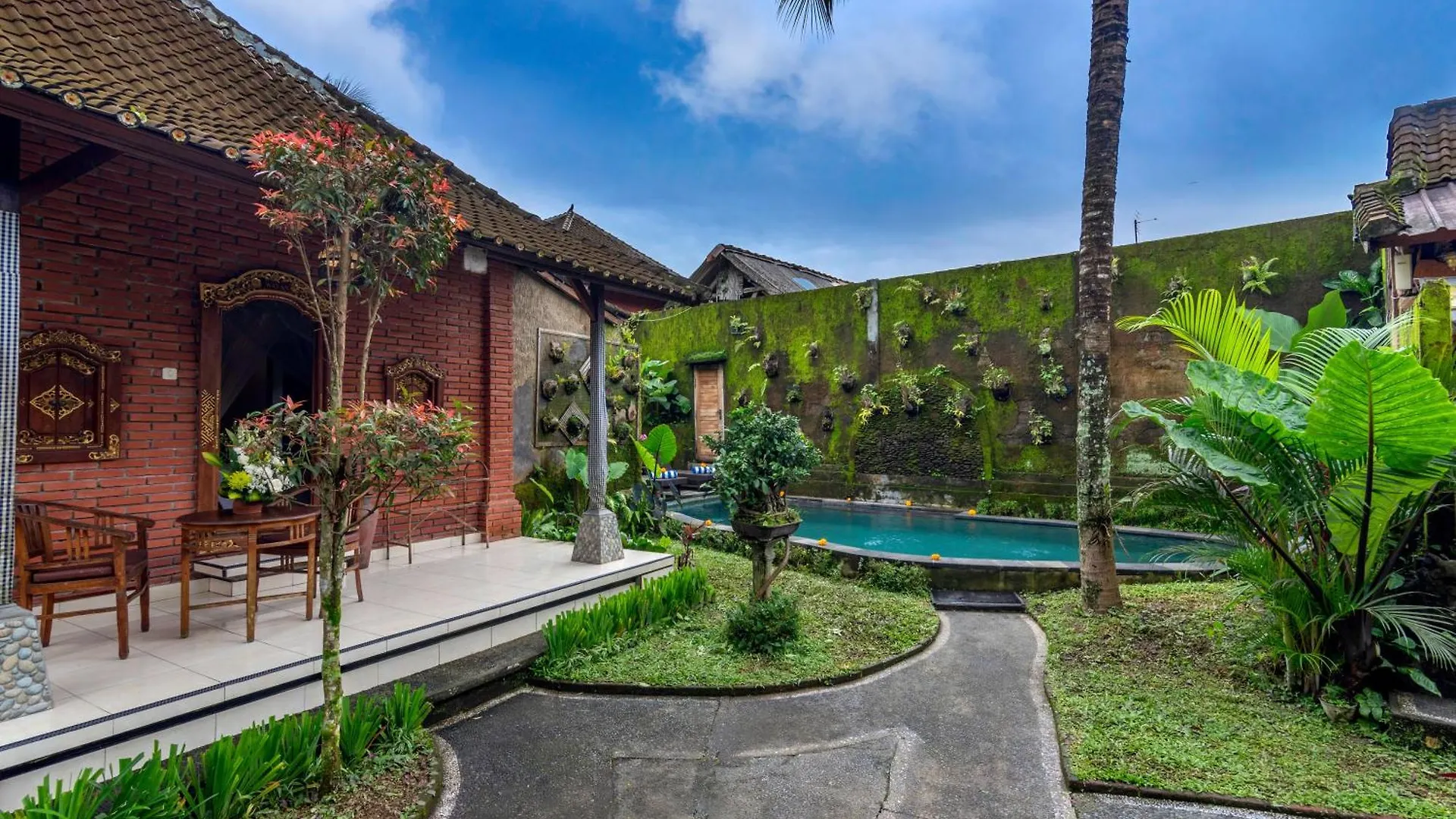 The Alus Villa And Suite Ubud 0*,  Indonesië